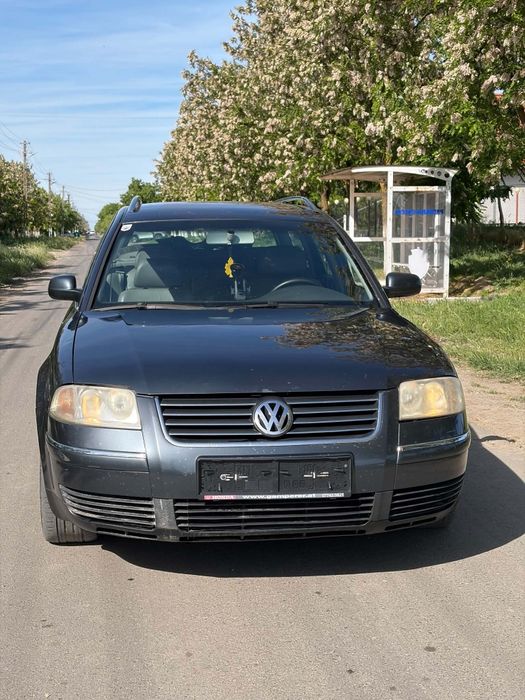 Vând Passat b5.5