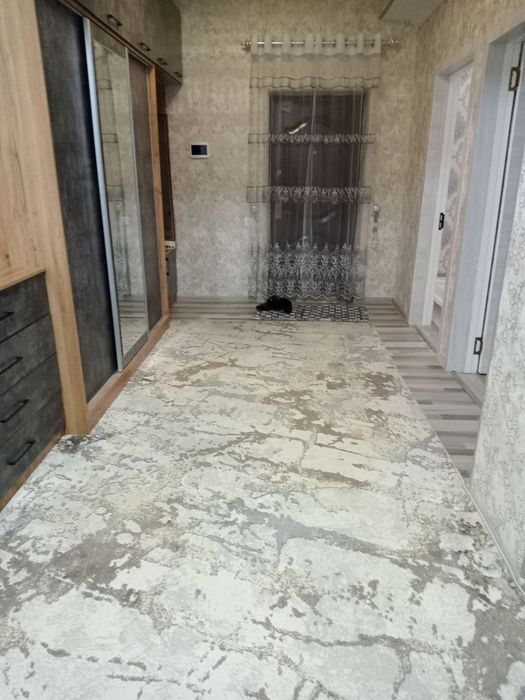 Сдаю квартиру. 2 комнаты + кухня.