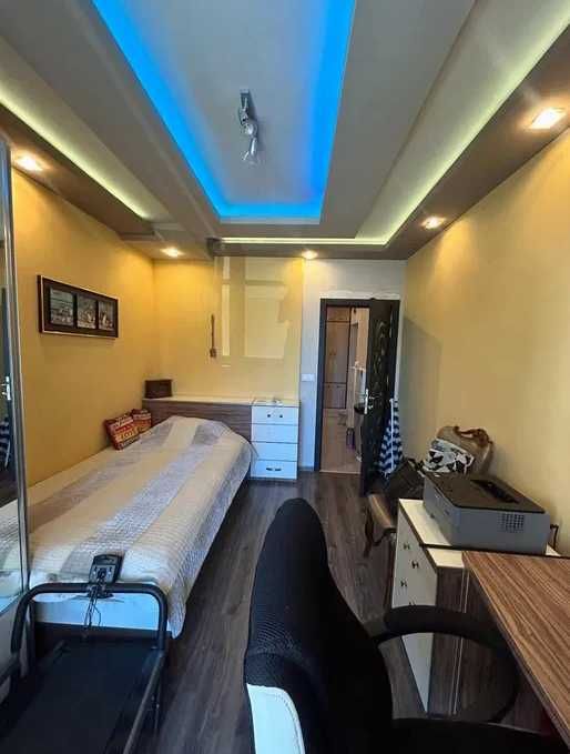 Дава се под наем Тристаен апартамент в Пловдив, Кършияка - 100 кв.м за 650 € - Снимка #5