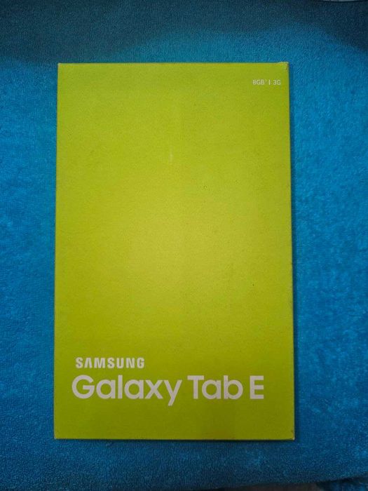 Телефоны рабочие разные