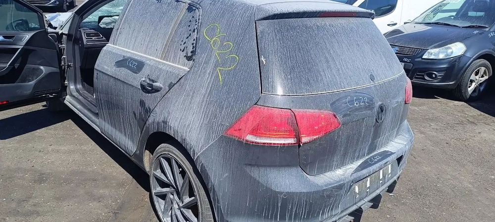 Dezmembrari / Dezmembrez VW Golf 7 1.2 CYVA cutie viteze manuala 5 trepte cod culoare LI7F