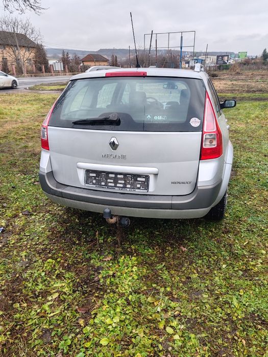 Renault pentru piese de schimb