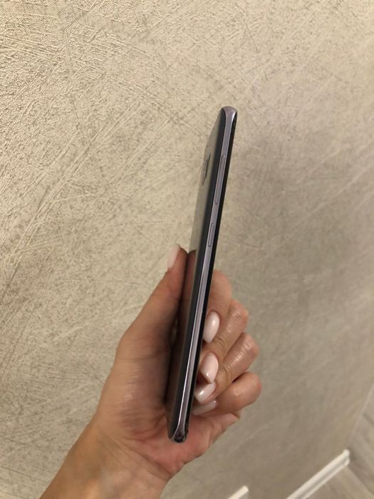 Продам телефон Samsung S8 64 гб