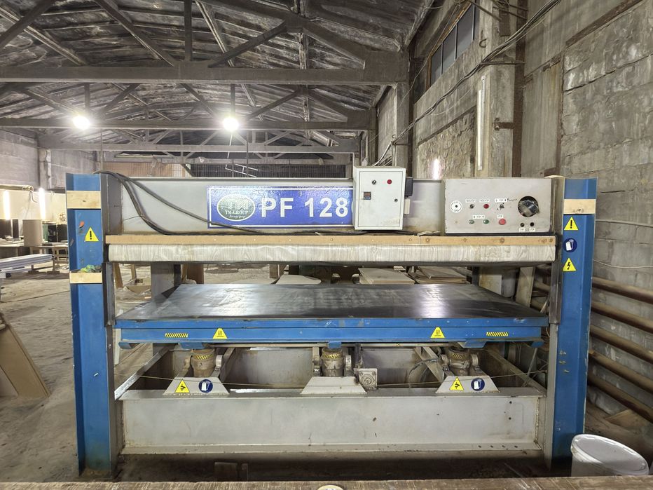 Продам горячий пресс 3000х1300