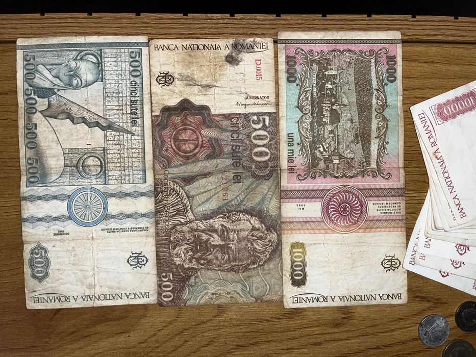 Vând monede si bancnote vechi-rare in condiții foarte bune