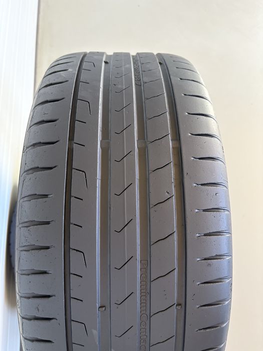 2бр летни гуми 245/45/18/Continental premiumContact7/dot4824/4мм грайф