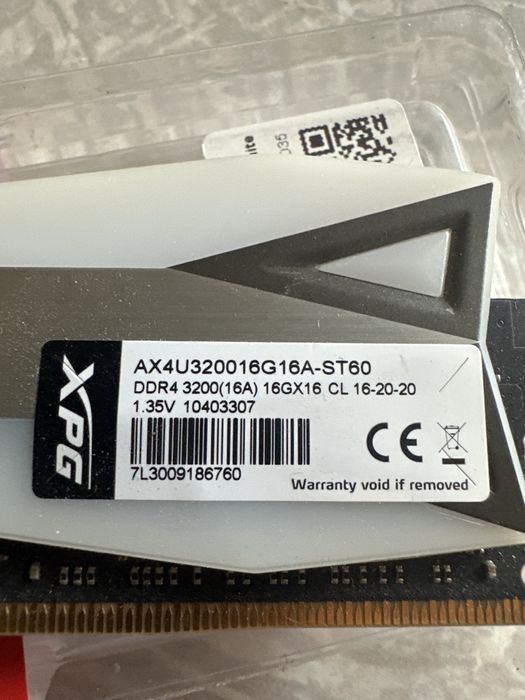 Оперативная память  DDR4 16GB 3200