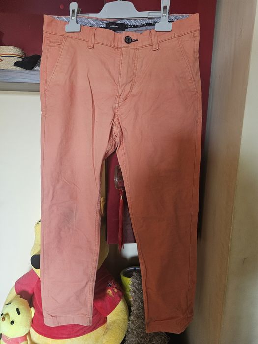 Pantaloni reserved