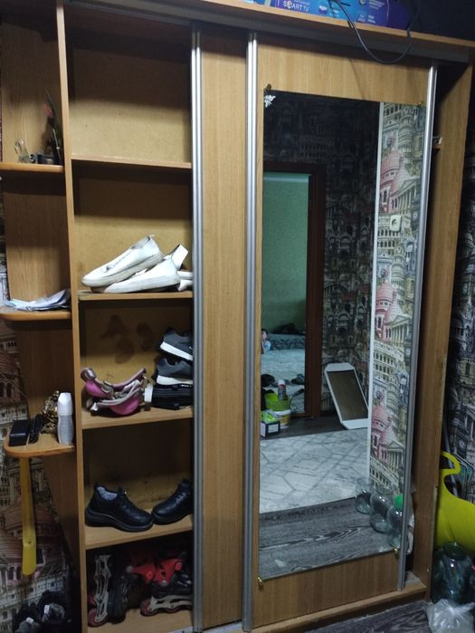 Продам шкафы в прихожую