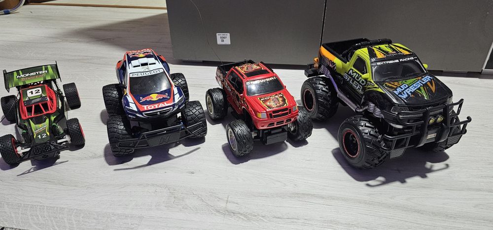 Automodele masinute 4buc =100 lei