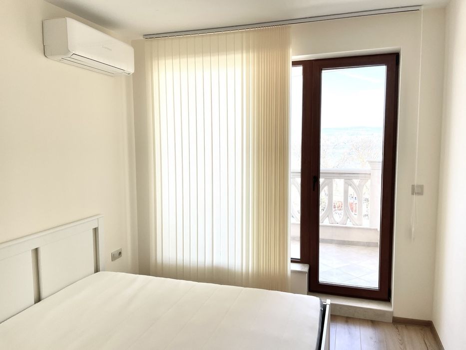 Дава се под наем Тристаен апартамент в Варна, м-т Зеленика - 90 кв.м за 900 € - Снимка #3