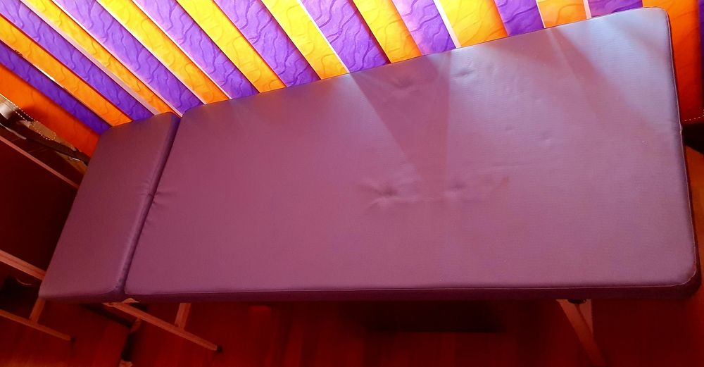 Pat de masaj / cosmetica / gene , cu cu spătar reglabil