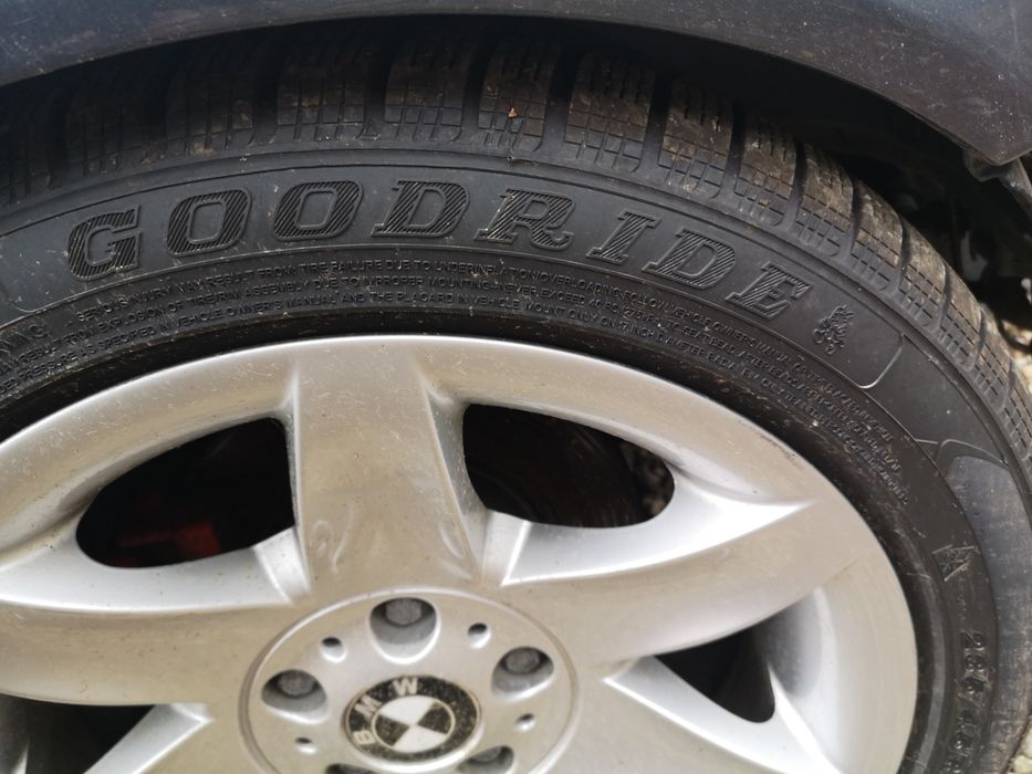 235 45 17 R17 iarnă noi