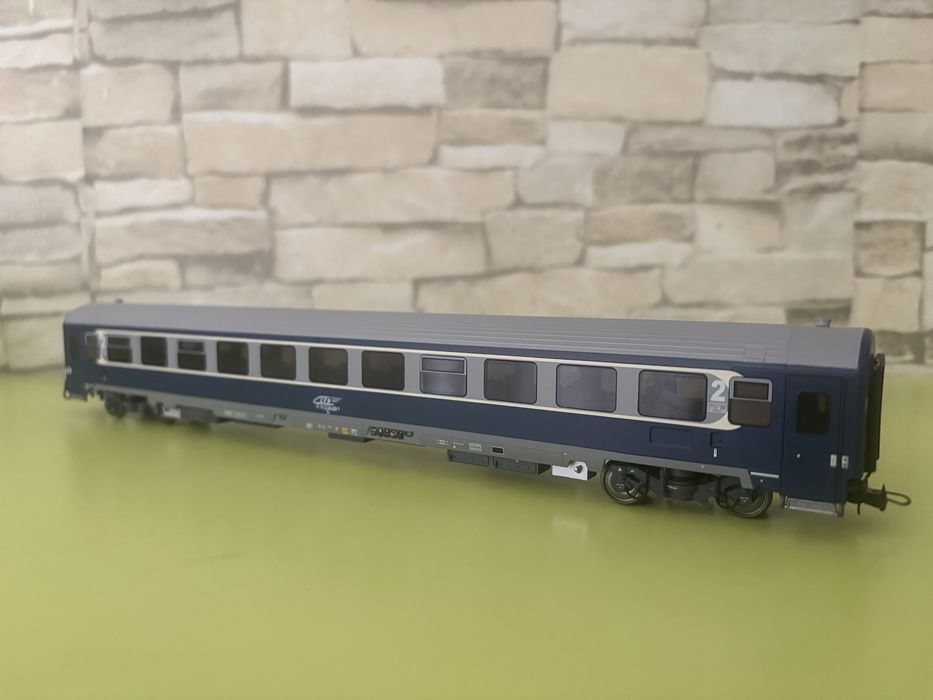 Vagon h0 CFR Amintiri Feroviare AF20028 (vagon de clasa a 2-a; AVA200)