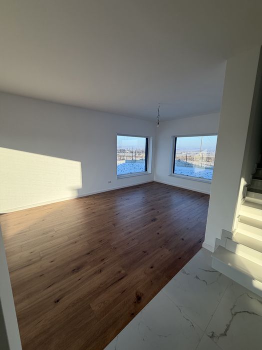 Casa individuala moderna la cheie | 116mp utili | Tisauti