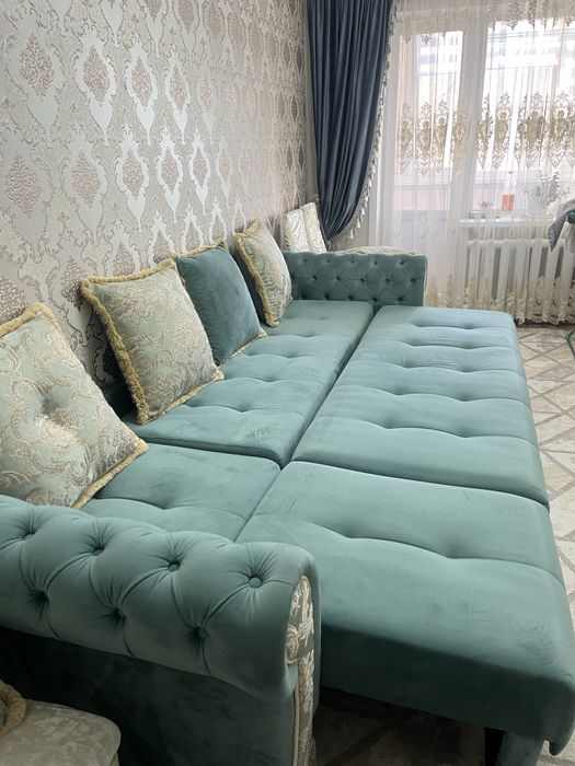 Срочно продам диван