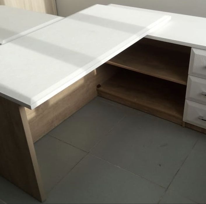 Столы офисные