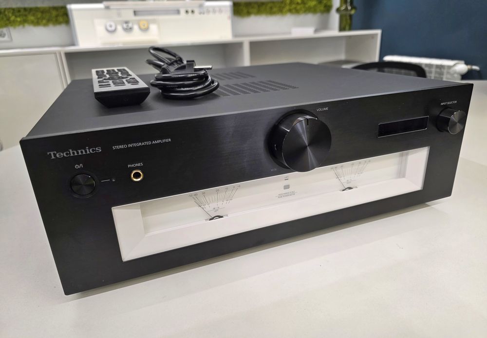 Усилвател Technics SU-G700M2