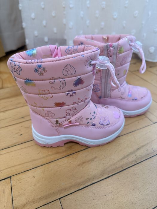 Детски апрески като нови