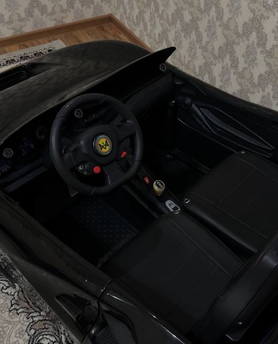 Продается детская машина