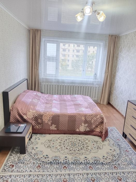 Продам 3 х комн . 6 -10,  5 этаж.