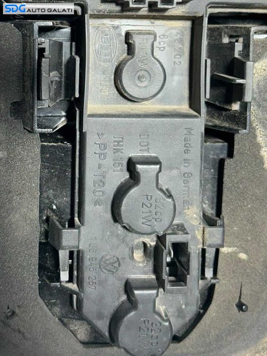 Stop Lampa Tripla Dreapta Volkswagen Golf 4 1998 - 2005 Cod 1J6945112S [L6886]