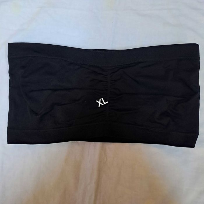 Bustiere 20 lei toate