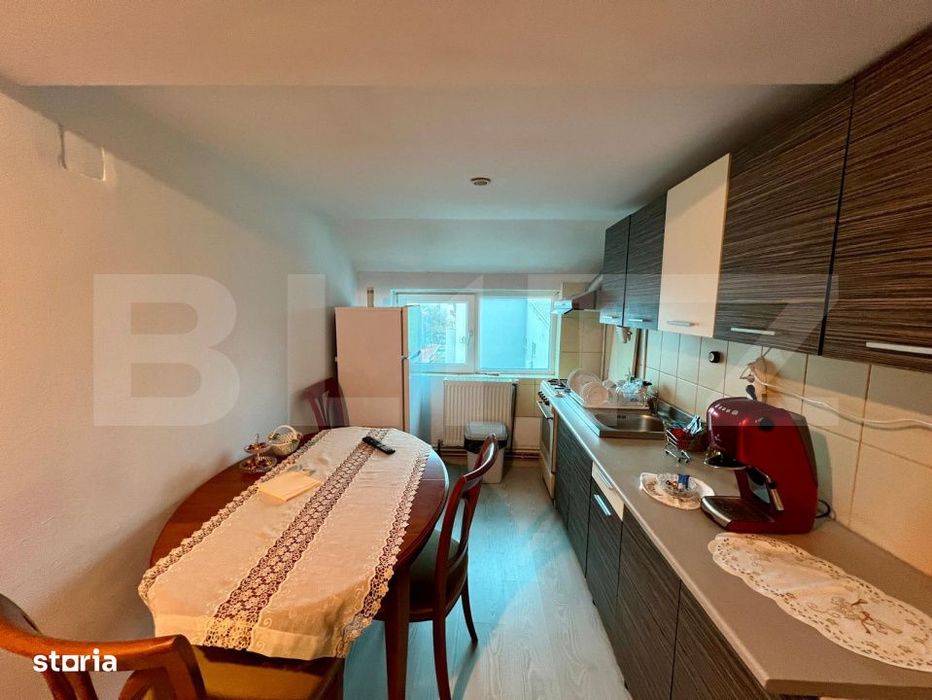 Apartament 2 camere, decomandat, 48 mp, centrala, zona 1 Mai