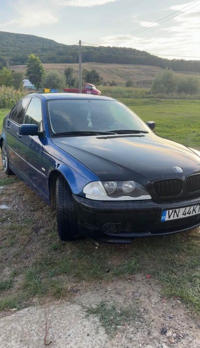 Văd  sau schimb BMW e 46 Berlin  1300 euro