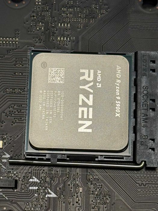 Kit AMD RYZEN 5900x, CORSAIR 32 GB RAM 3200MHZ DDR4, Placa baza ASUS ROG X570-F