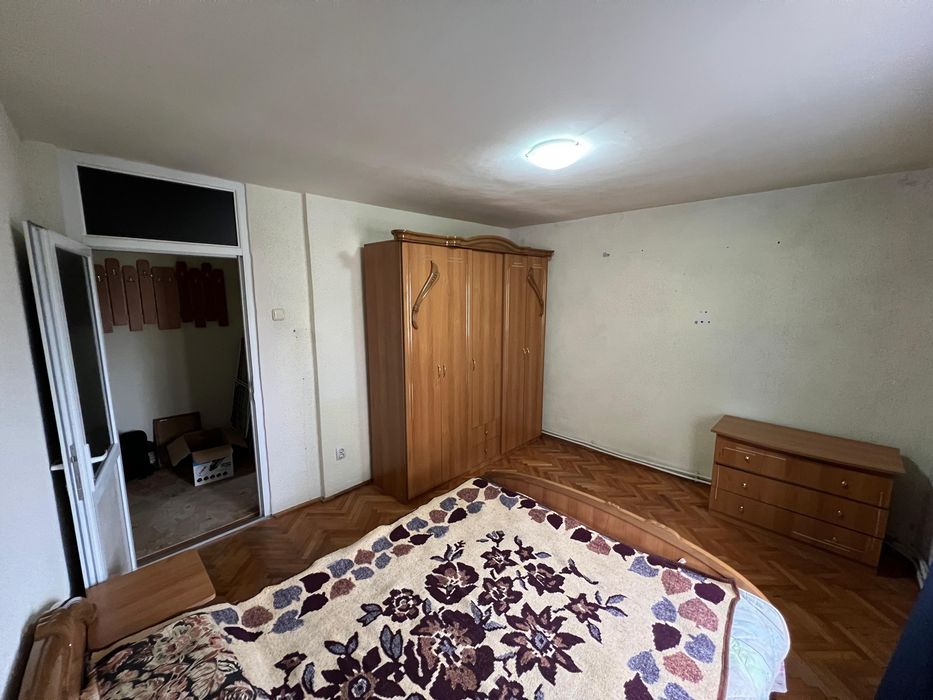 PROPRIETAR – 3 camere decomandat, 76 mp