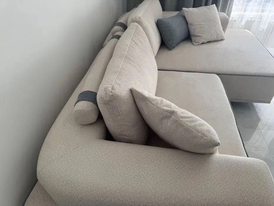 НОВ ДИВАН от Турция + 4бр бар столове