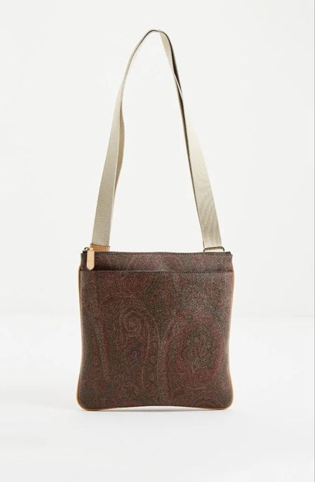 Барсетки Etro город Астана