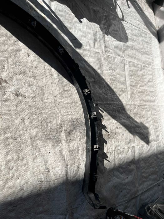 Volkswagen Tiguan R-Line вежда предна лява и дясна