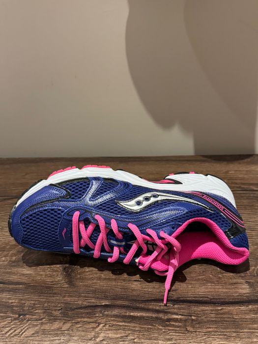 Saucony Oasis,НОВИ,размер 41