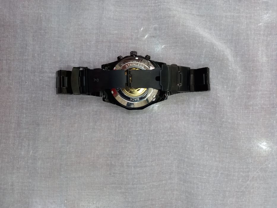 Qo'l soat erkaklar uchun   Zanglamas orginal Srochno