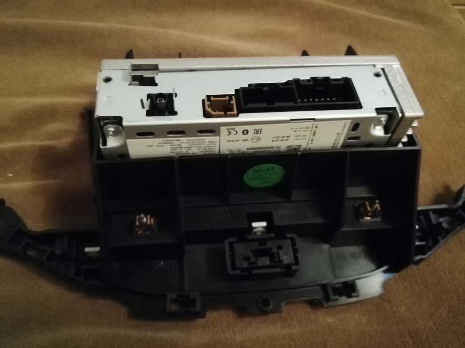 Media Radio R300 BT / Astra K 2019