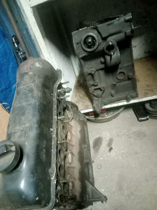 Продам блок двигателя на Жигули