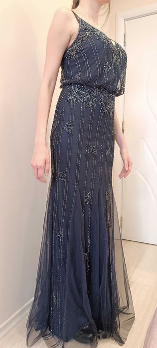 LACE & BEADS Официална Абитуриентска Рокля ръчно нашита с маниста от горе до долу с Безплатна Доставка