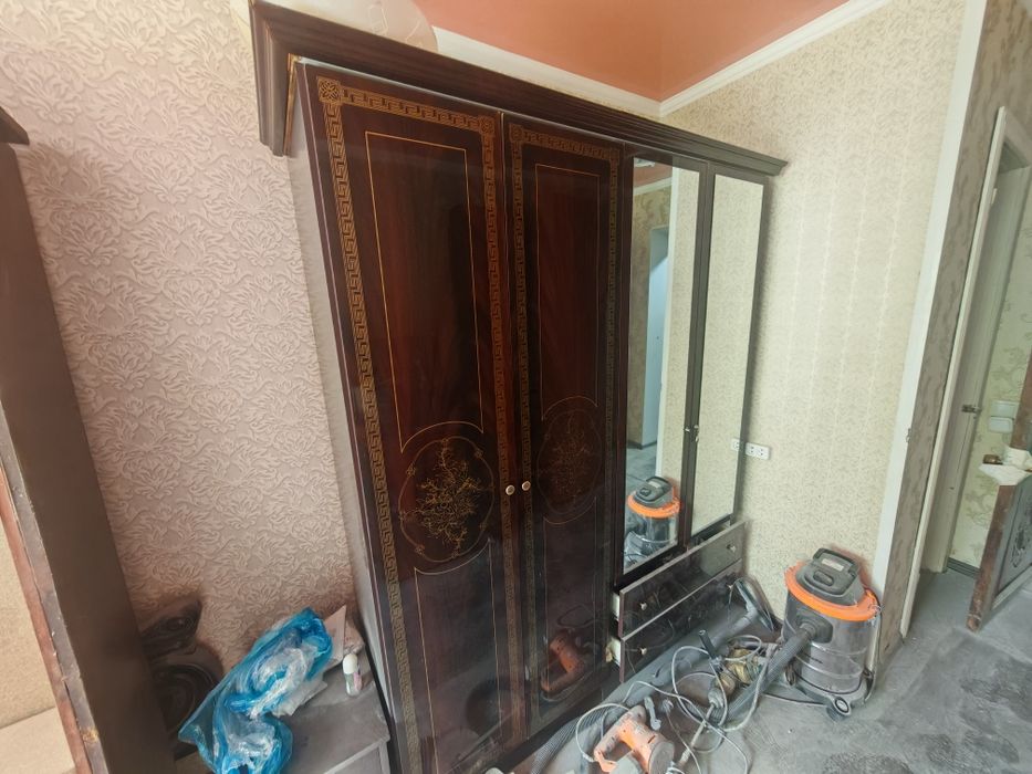 Отдам шкафы самовывоз