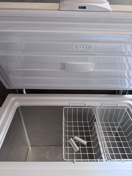 Ladă frigorifică Arctic 230 L