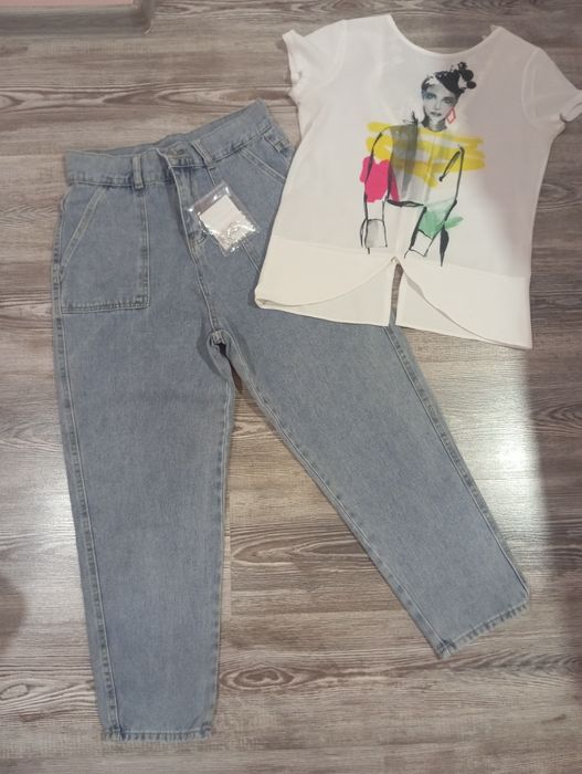 лота 10  лв дънки и блузка