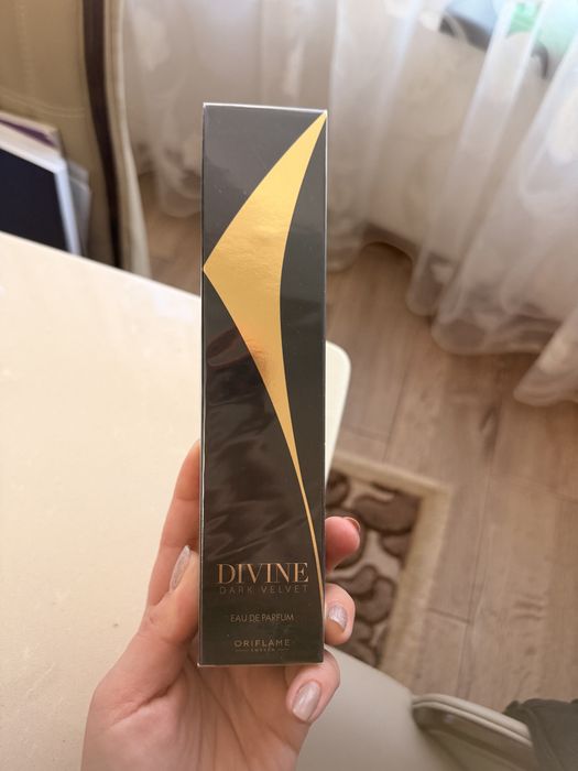 Parfum divine dark velvet