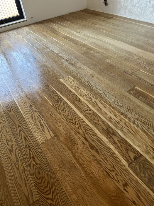 Rașchetare parchet/Recondiționare parchet/Montaj parchet / Chituire parchet