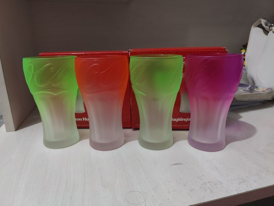COCA COLA dan stakan arzon narhda