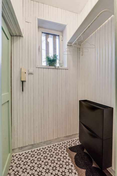 Дава се под наем Едностаен апартамент в София, Център - 29 кв.м за 547.23 € - Снимка #7