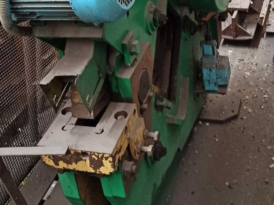 Пресс-ножницы  .