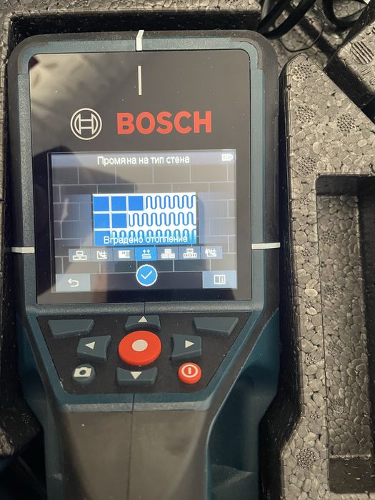 Детектор за стени