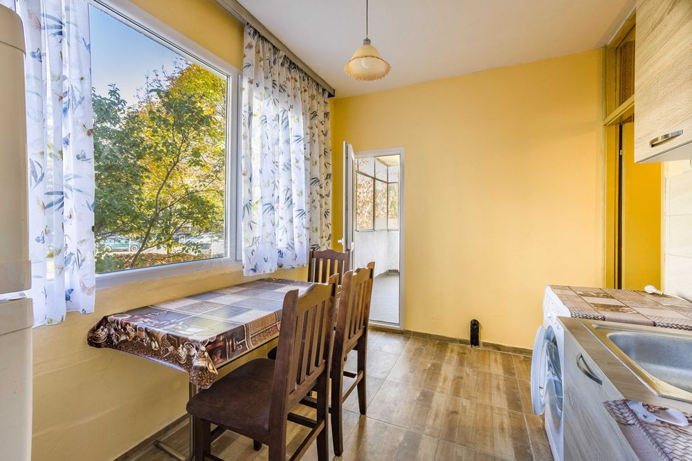 Дава се под наем Тристаен апартамент в София, Дружба 2 - 65 кв.м за 450 € - Снимка #2