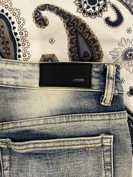 Blugi Amiri model deosebit